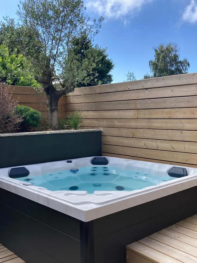Douceur De Vivre En Bord De Mer - Jacuzzi Et Cheminee Saint-Coulomb